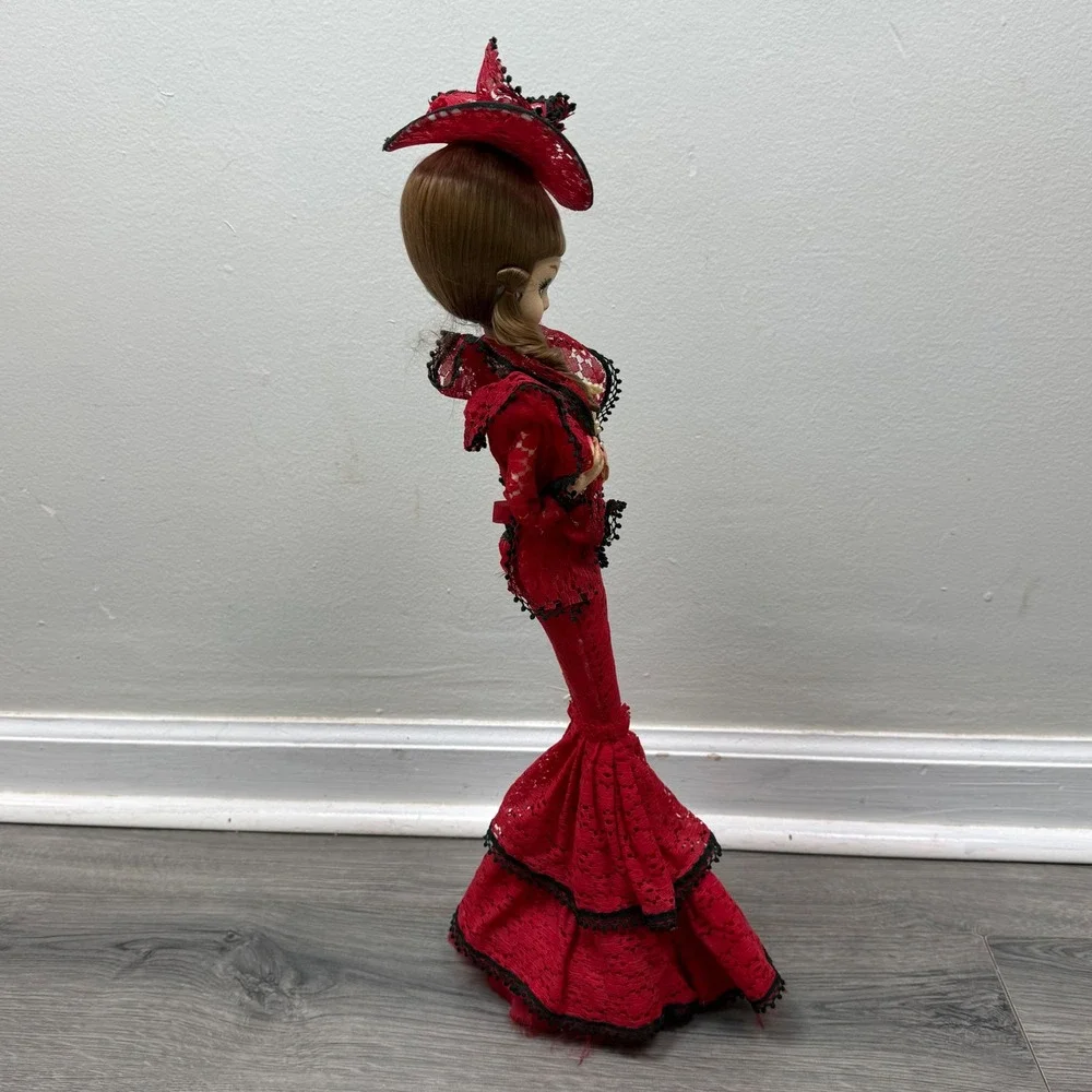 Vintage 1970s Korean Bradley Big Eye Boudoir Doll Red Lace Dress Musical